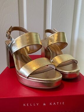 Kelly & Katie Metallic Gold Platform Block Heel Sandals